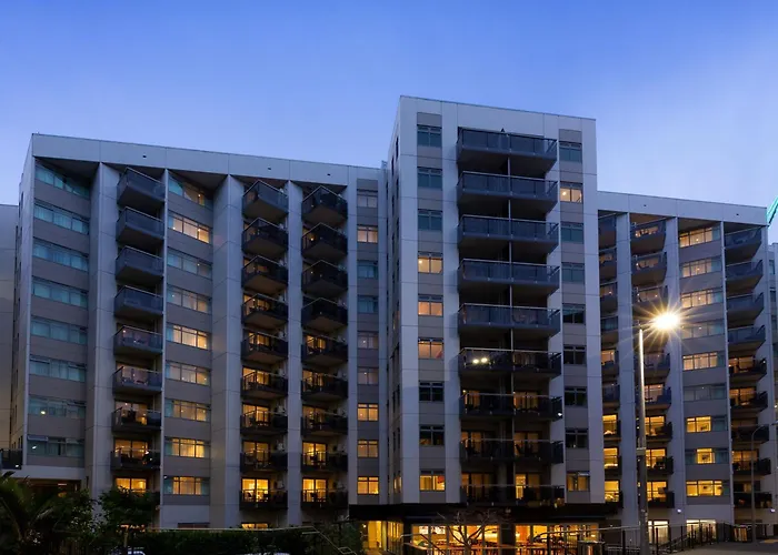 Oaks Auckland Hotel